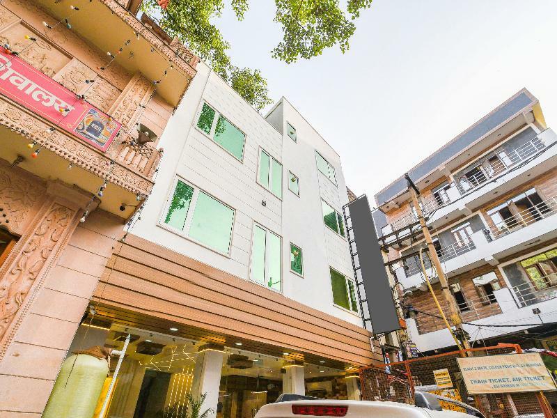 Oyo 15836 Pleasure River Front Resort Tuem Exterior foto