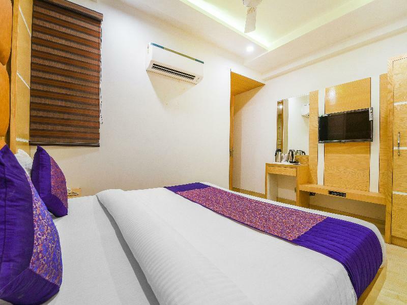 Oyo 15836 Pleasure River Front Resort Tuem Exterior foto