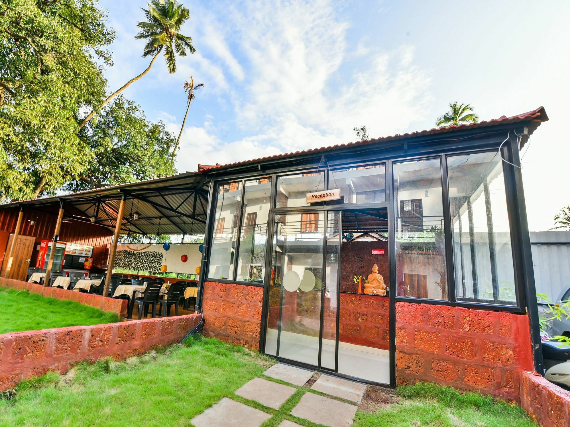 Oyo 15836 Pleasure River Front Resort Tuem Exterior foto